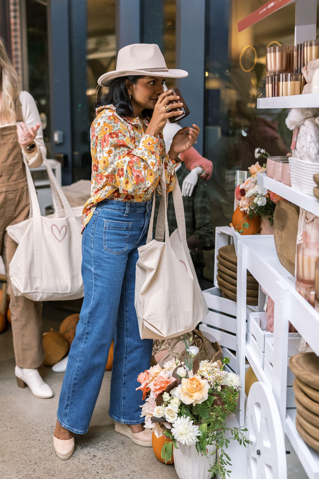 05-celebrity-brand-launch-event-jillian-harris-vicki-bartel