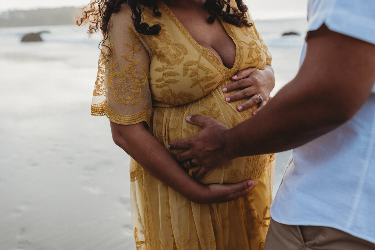 skyler-maire-photography-marshalls-beach-maternity-photos-15