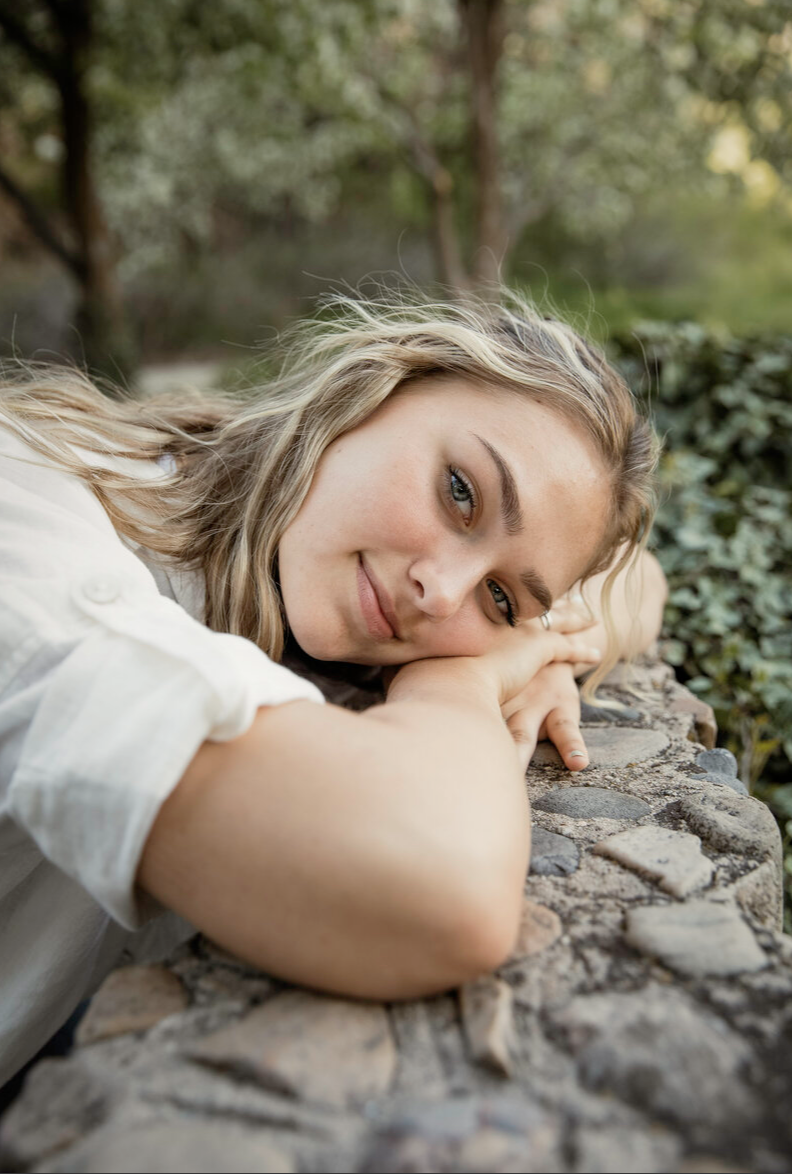 Andie Senior 3