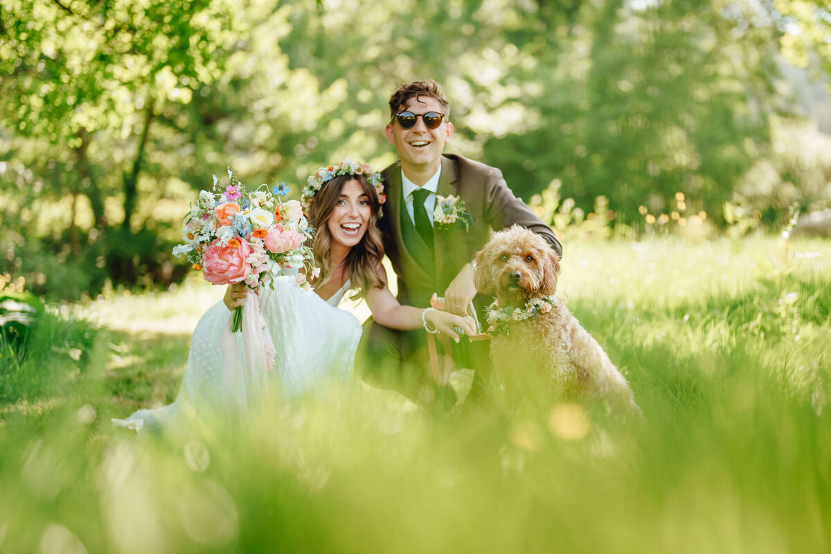 Issy-and-Bella-Floral-Design-Wedding-Florist-Herefordshire-Haybarn-House-J-L32