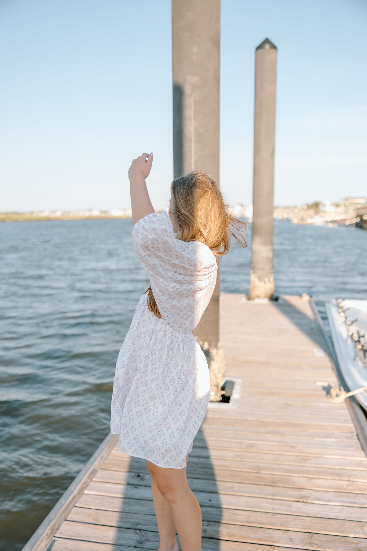Senior photos at the marina at Edisto Beach