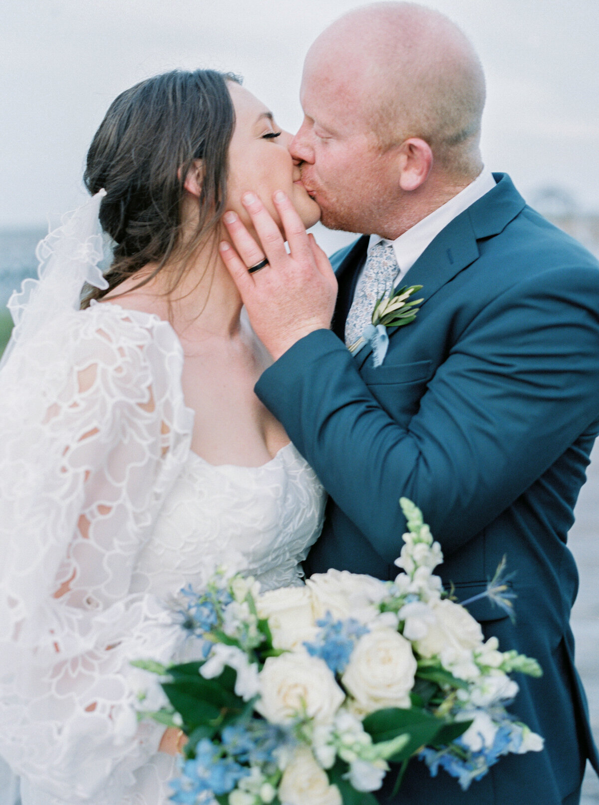 Emily March Photography Wilmington, North Carolina and Destination Wedding Engagement Photographer Heirloom Photography for Memorable Gatherings Light Airy Sentimental Imagery Images Weddings WeinsWedding_0664