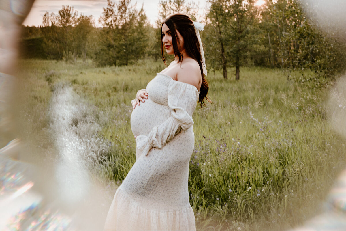 Maternity Pregnant Woman in field