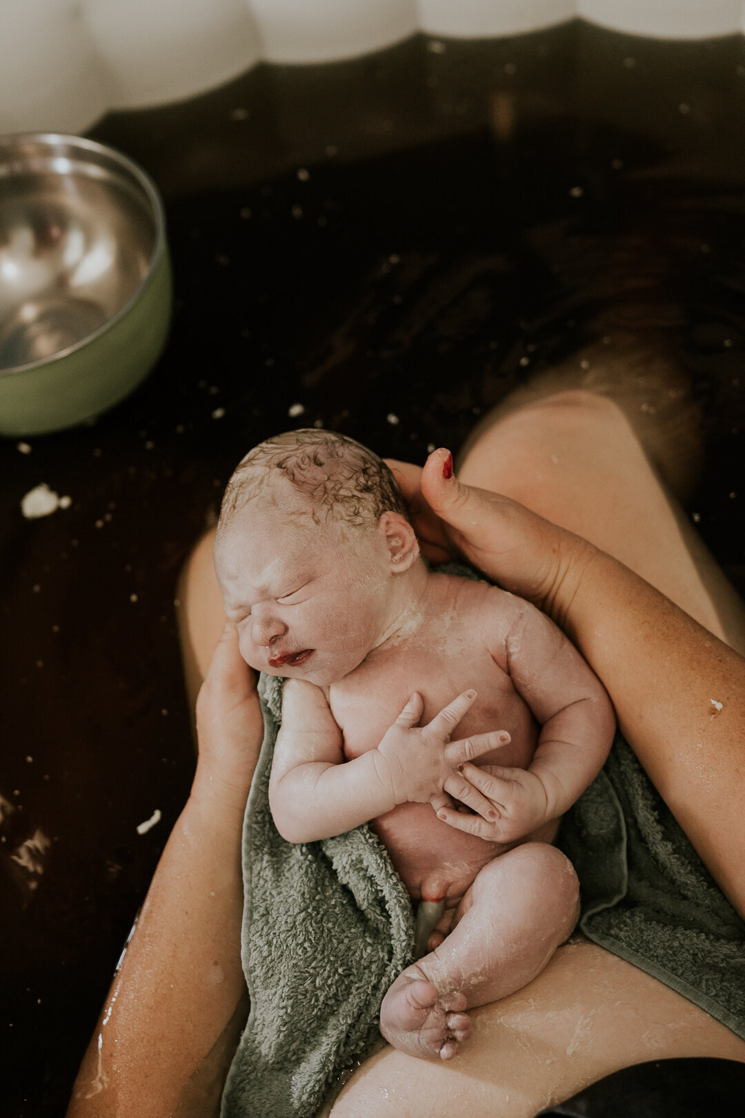 vernix | freebirth brisbane doula and photographer