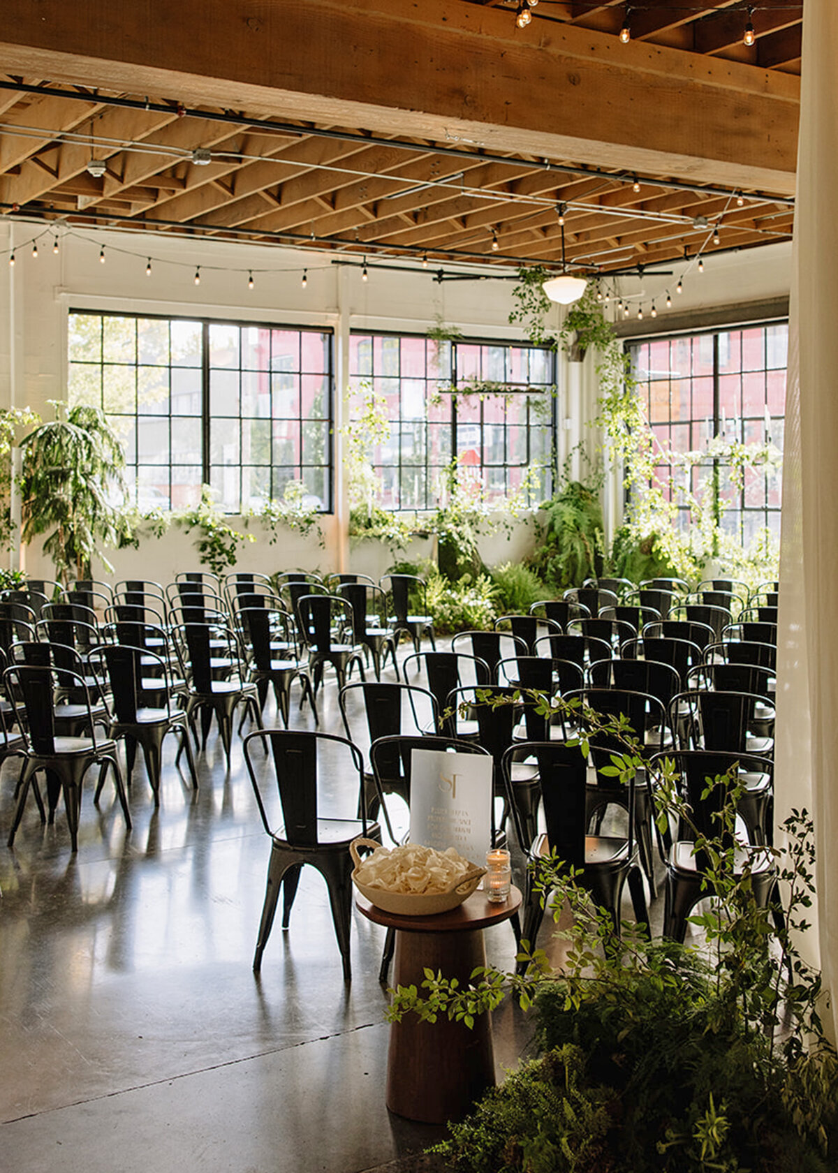 black-wedding-ceremony-chairs-castaway-9131