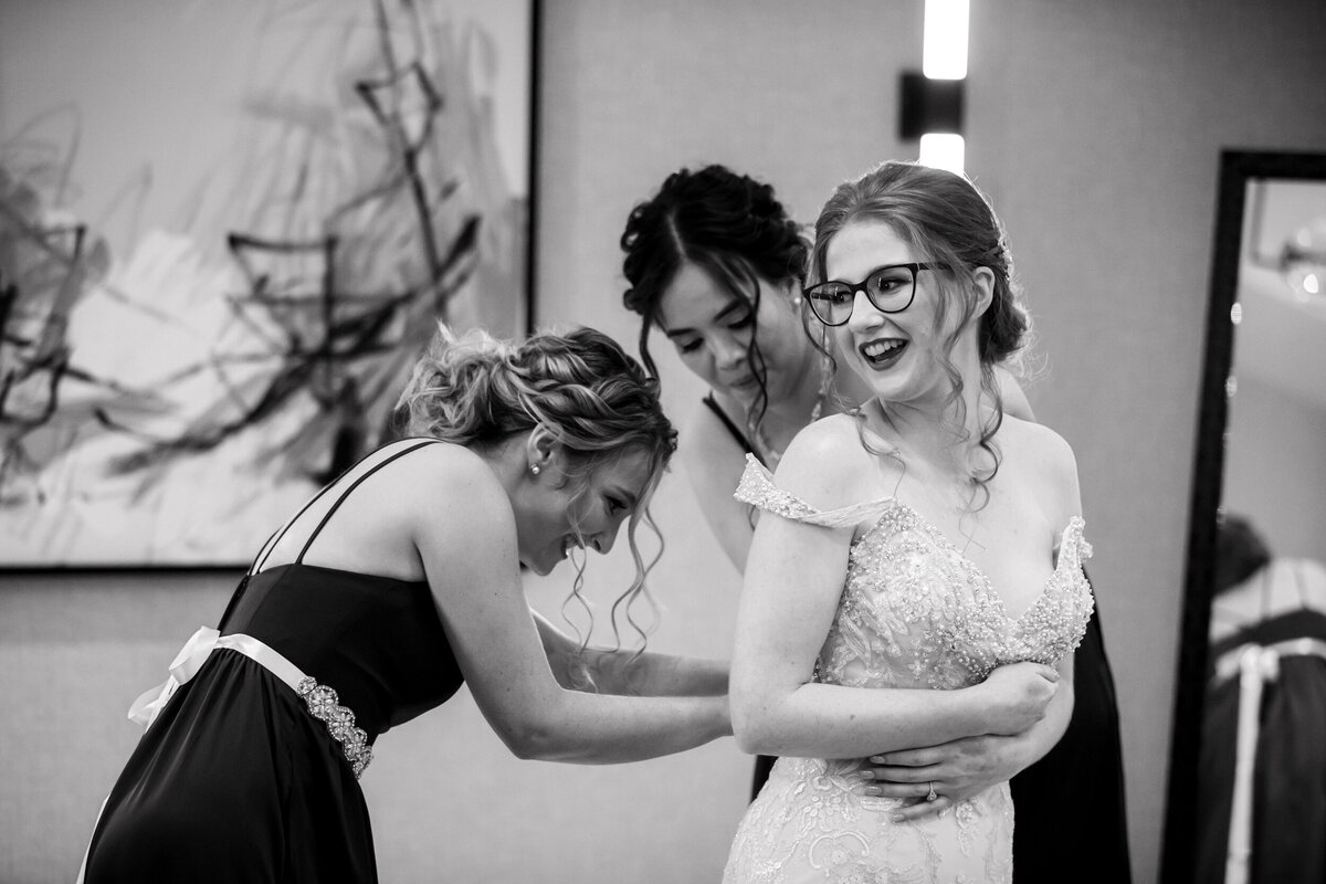 FoxBrazen_TothWedding_0501a
