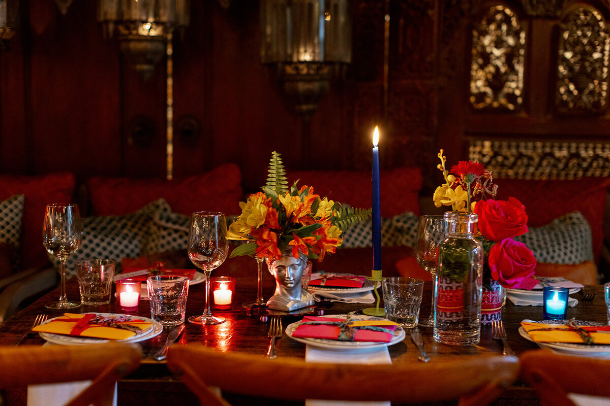 floral design in bust