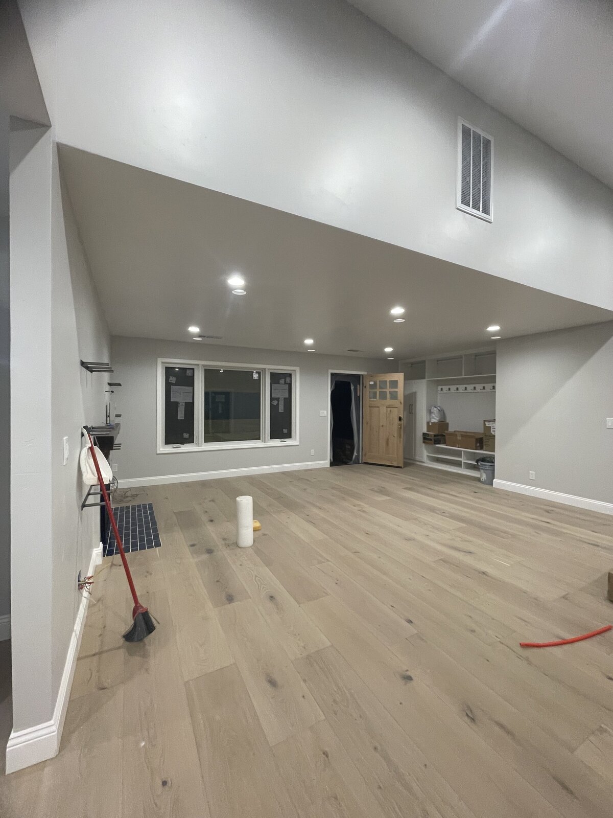 Livingroom2