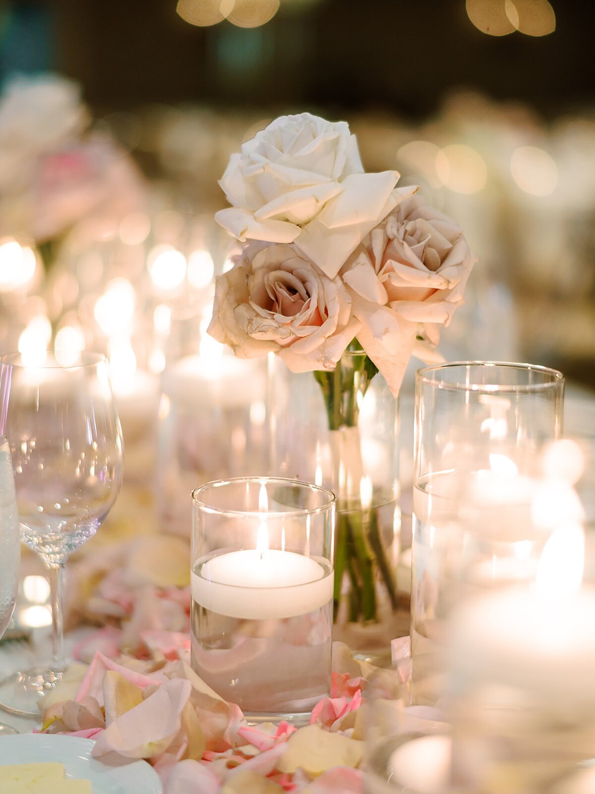 07-09-2022 Matthew and Lauren Wedding at Southern Hills Country Club Tulsa Wedding Photographer Laura Eddy Photography-609_web