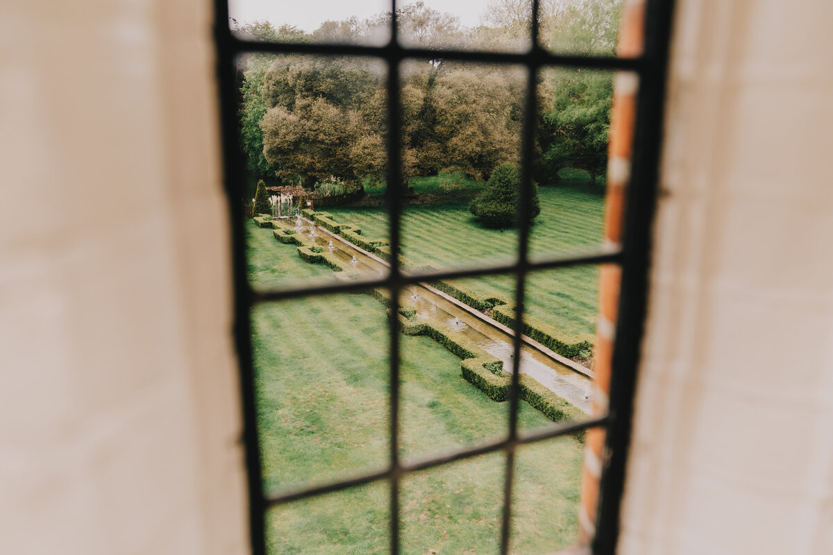 Woodhall Manor Caley Photography Essex Wedding Photography -01