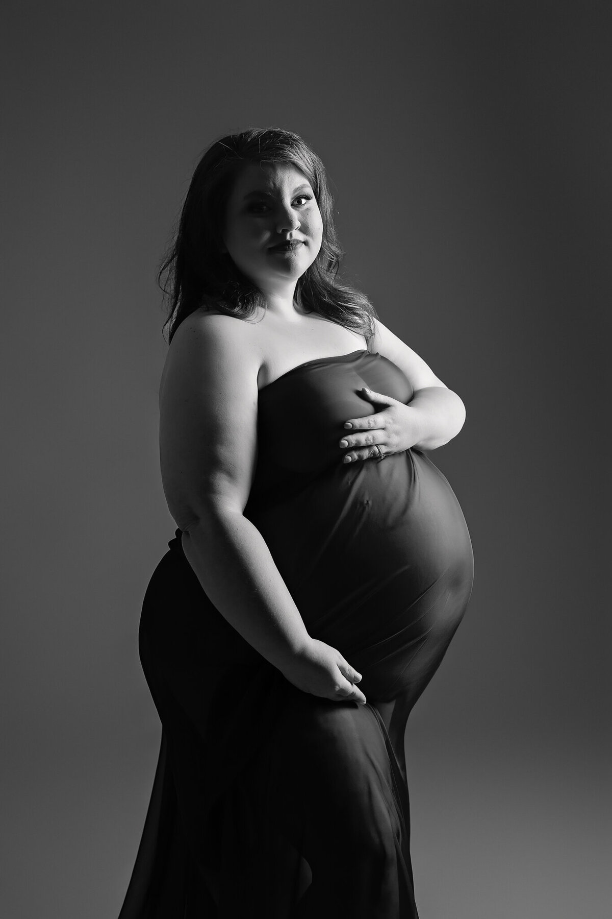 NW Arkansas maternity photographer, maternity photography near me, maternity portraits NW Arkansas, pregnancy photoshoot near me