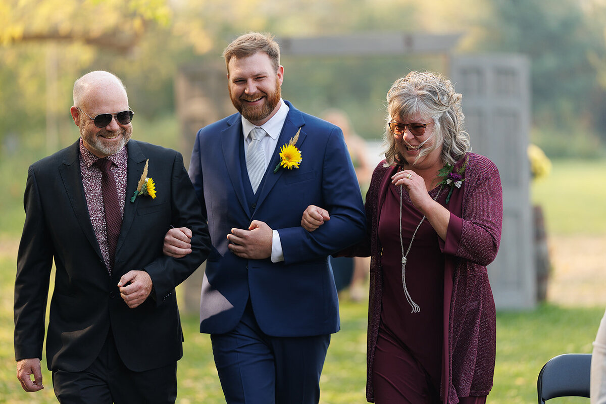 Katelyn and Brendon - MommaPenguinPhotography-139