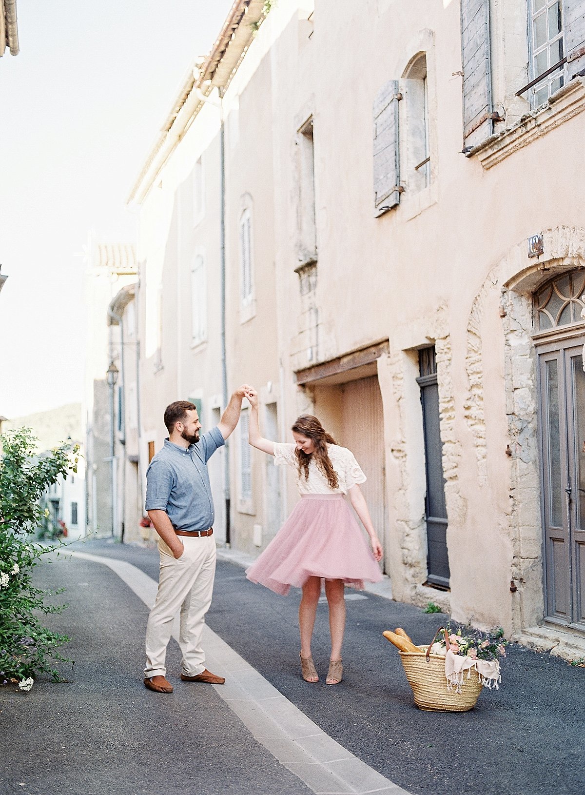 France-lavender-anniversary-session-alicia-yarrish-photography-1-2