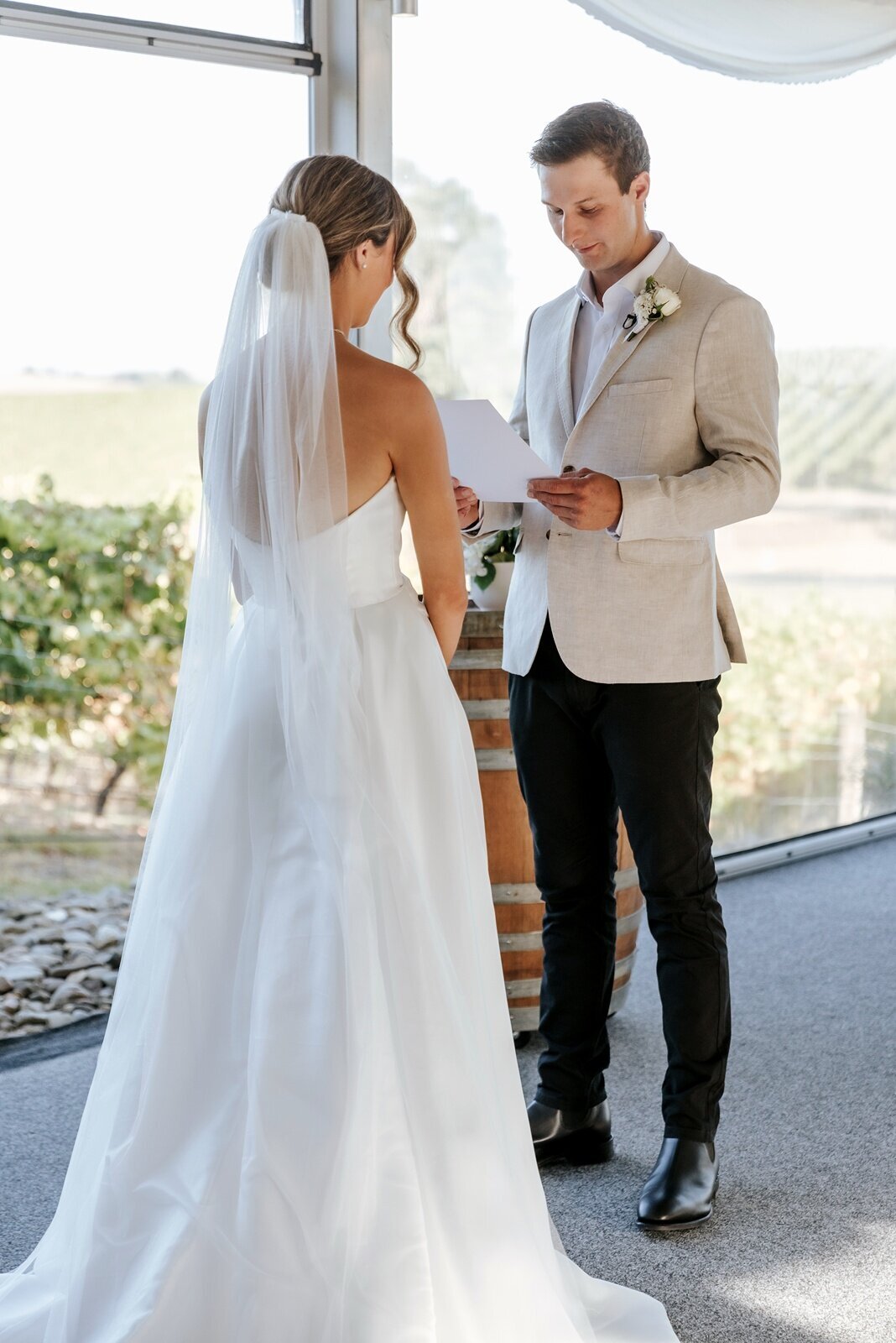 Elope-micro-wedding-elopement-yarravalley-melbourne-Balgownie-Estate5