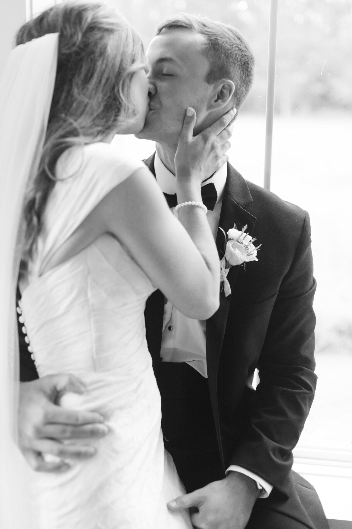 Katherine Horton Photography Olivia & Drew Wedding Day Katherine's Favorites_0110