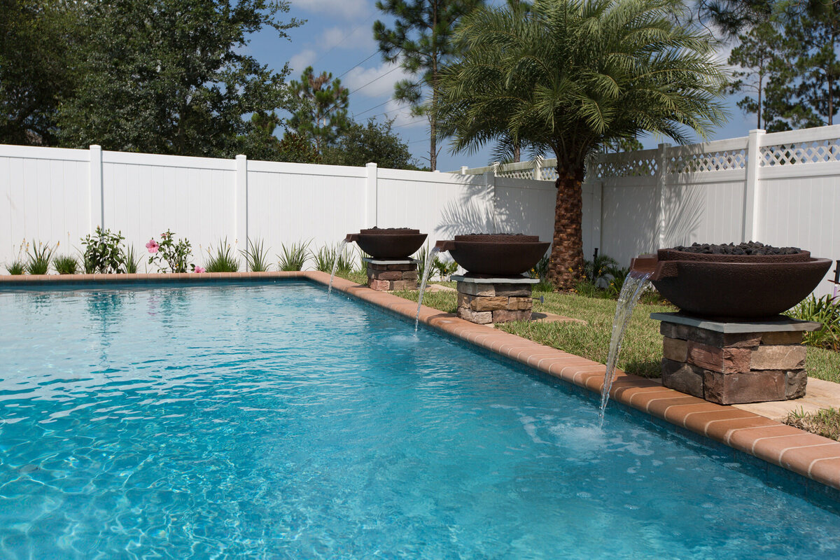 Florida pool builders with water features