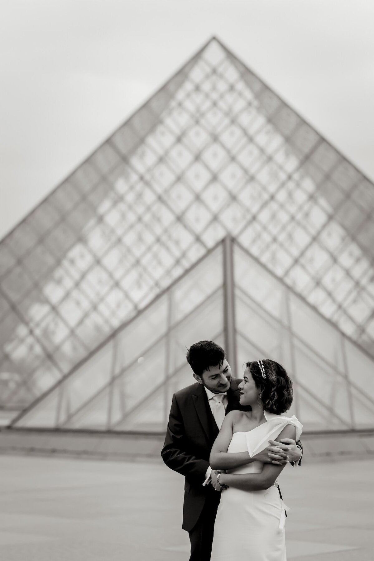 ANNABEE Photography - Alejandra & Alexis Bridal Paris86 BW