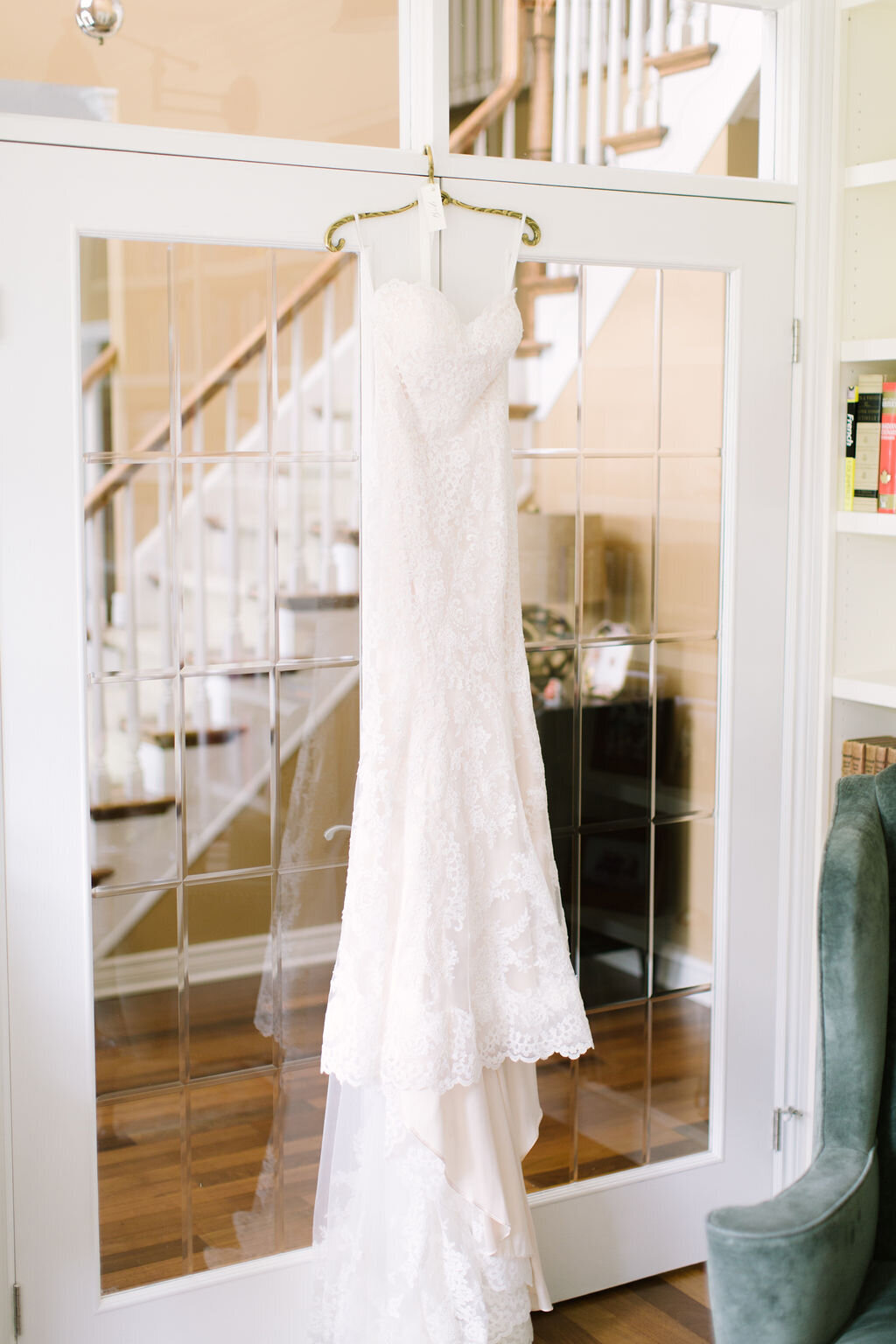 toronto-wedding-soft-airy-photographer-richelle-hunter-anna-rob-elsie-perrin-11