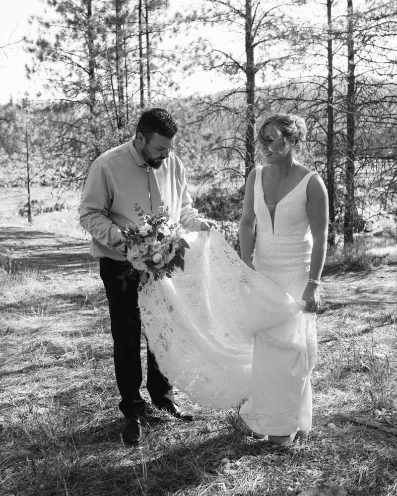 An intimate outdoor wedding and elopement in Spokane, Washington, surrounded by breathtaking scenery and natural beauty.