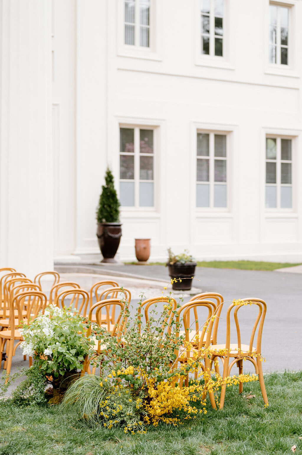 european-wedding-ceremony-at-wadsworth-mansion-ct