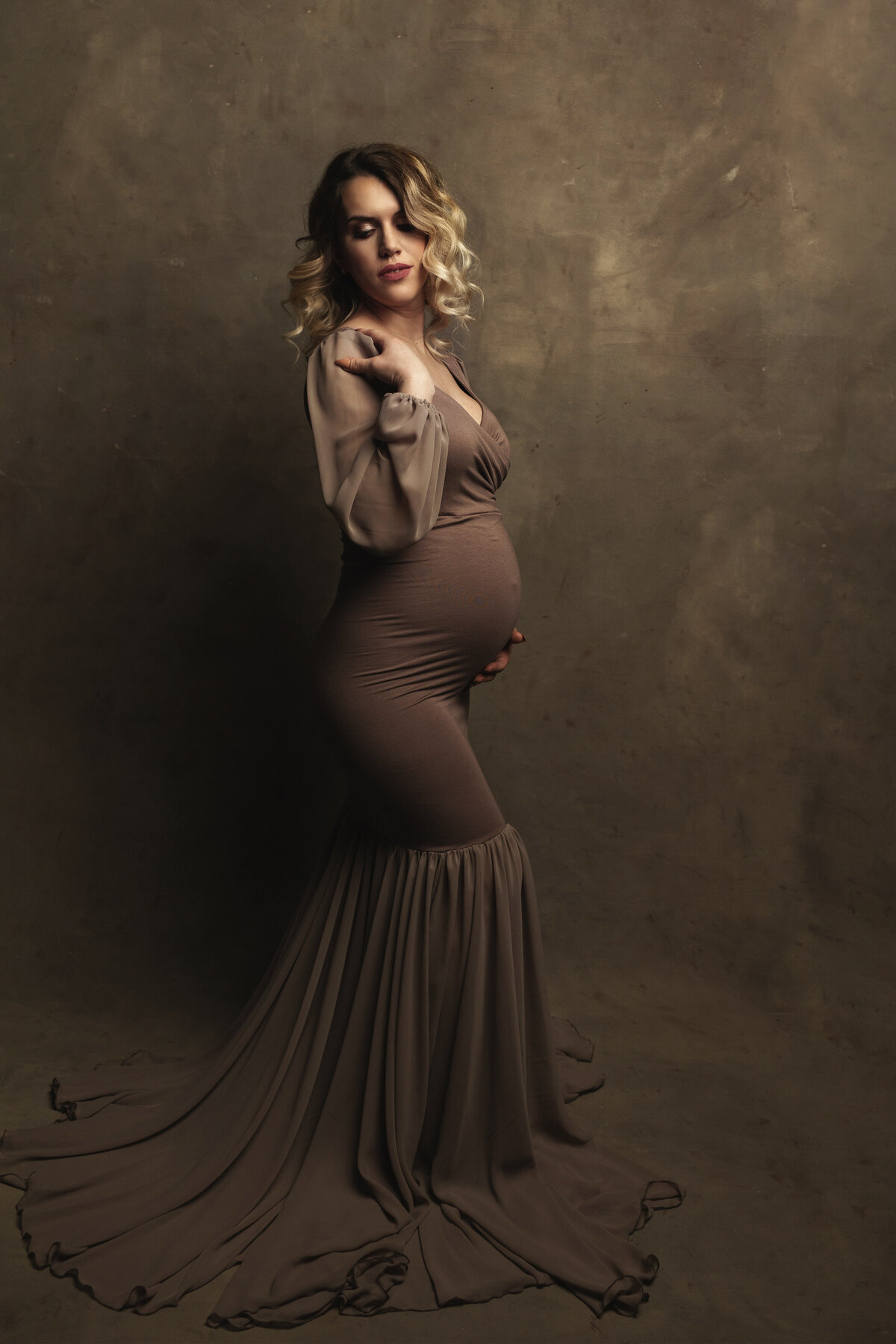 maternity portraits cleveland ohio
