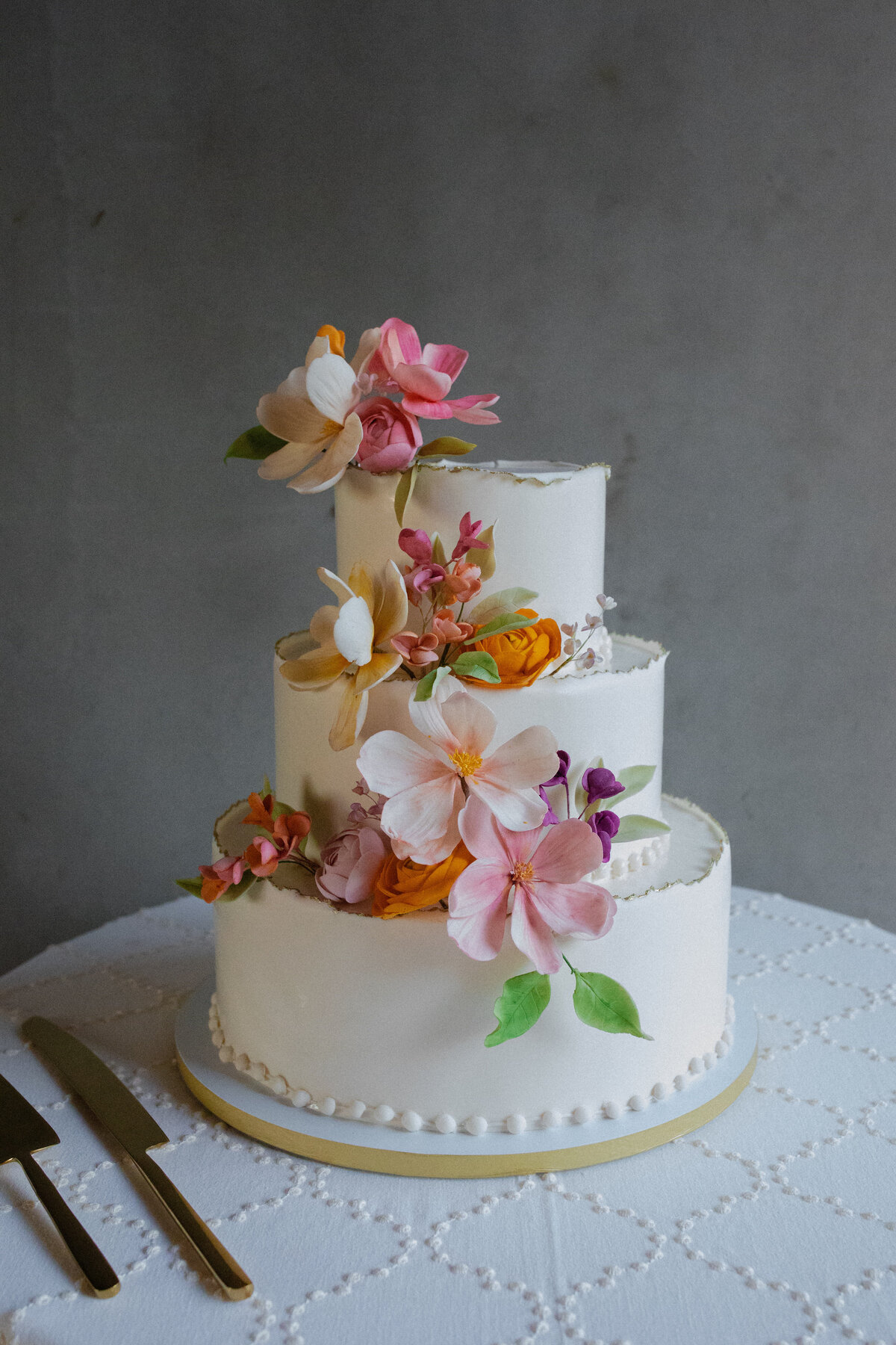 Hudson-Valley-Wedding-Planner-Canvas-Weddings-Gather-Greene-Cake-1