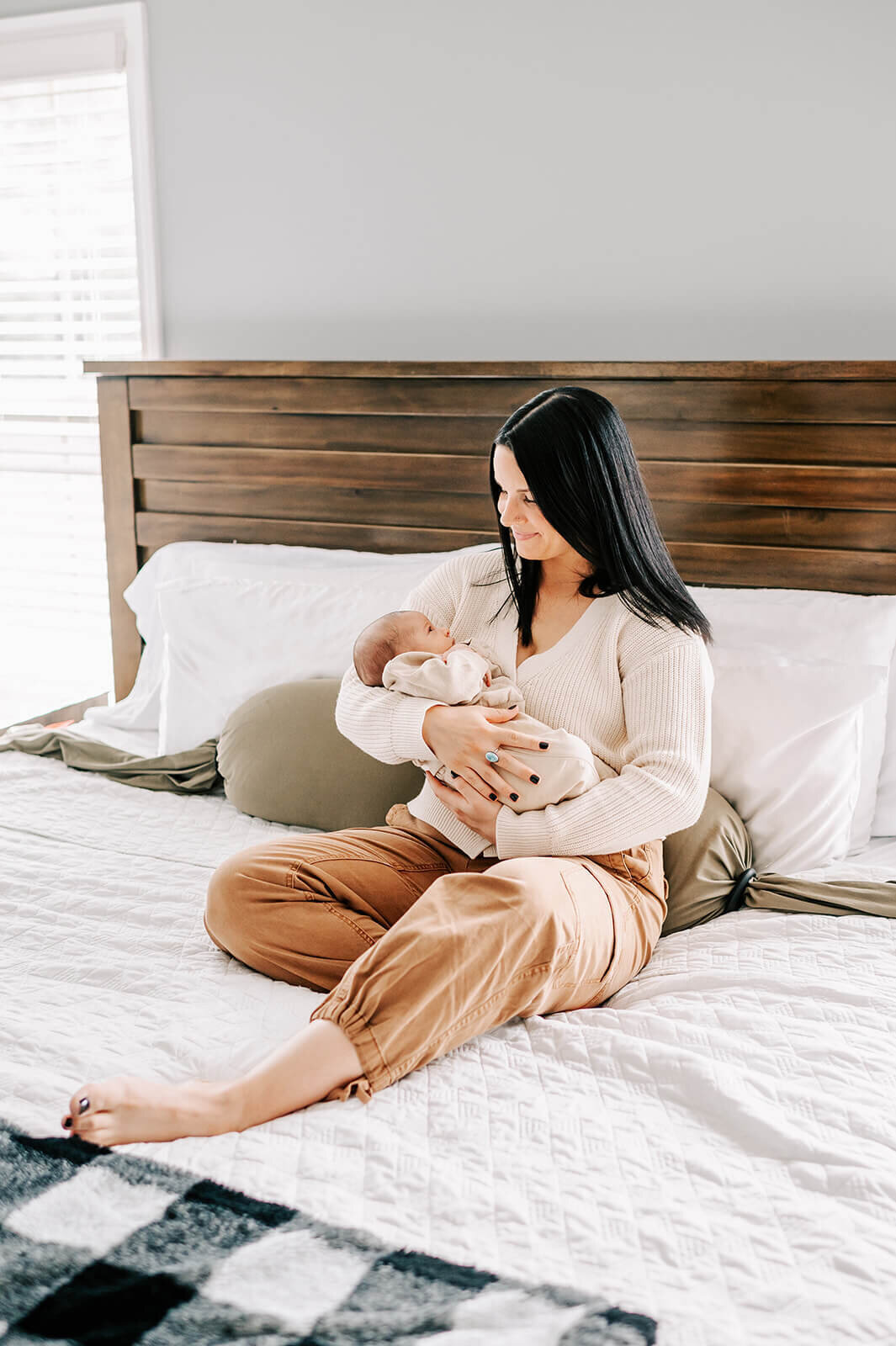 winston salem lifestyle newborn photographer-53