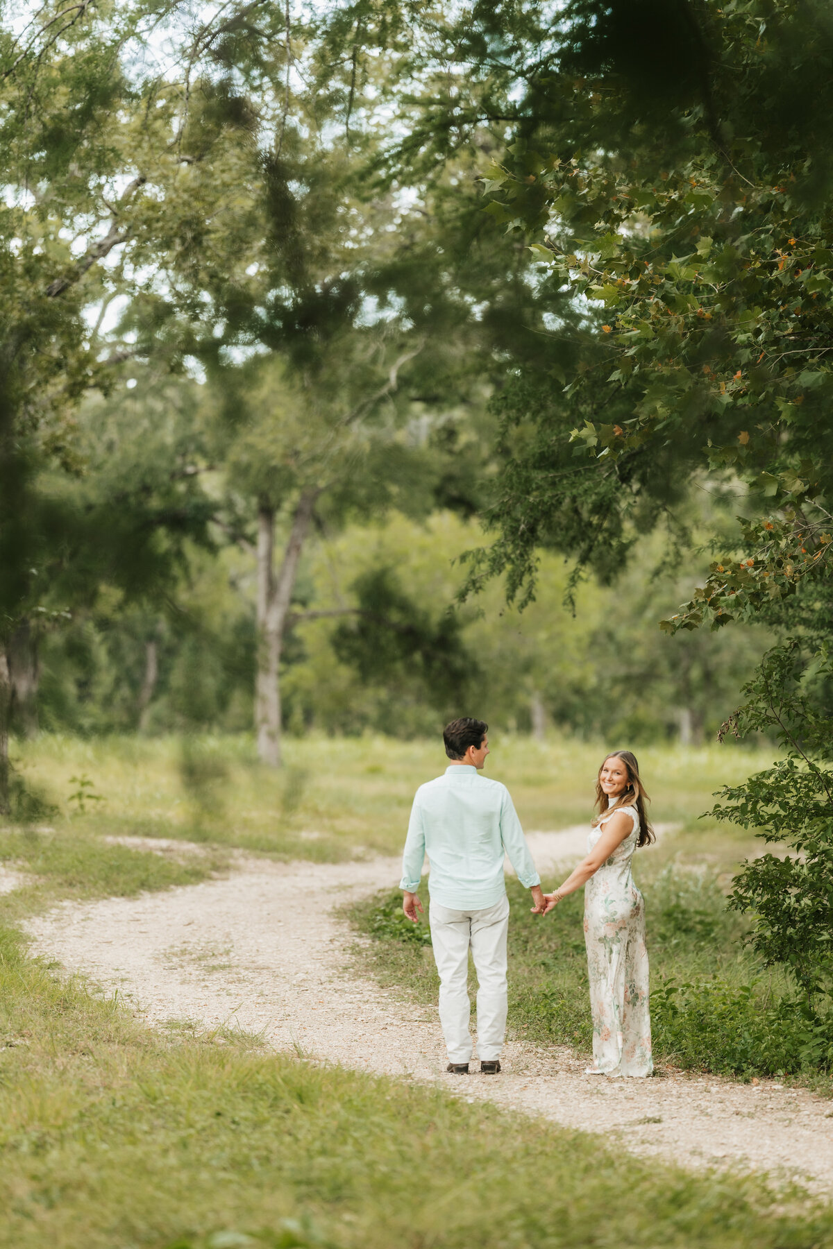 nature-photos-engagement-session