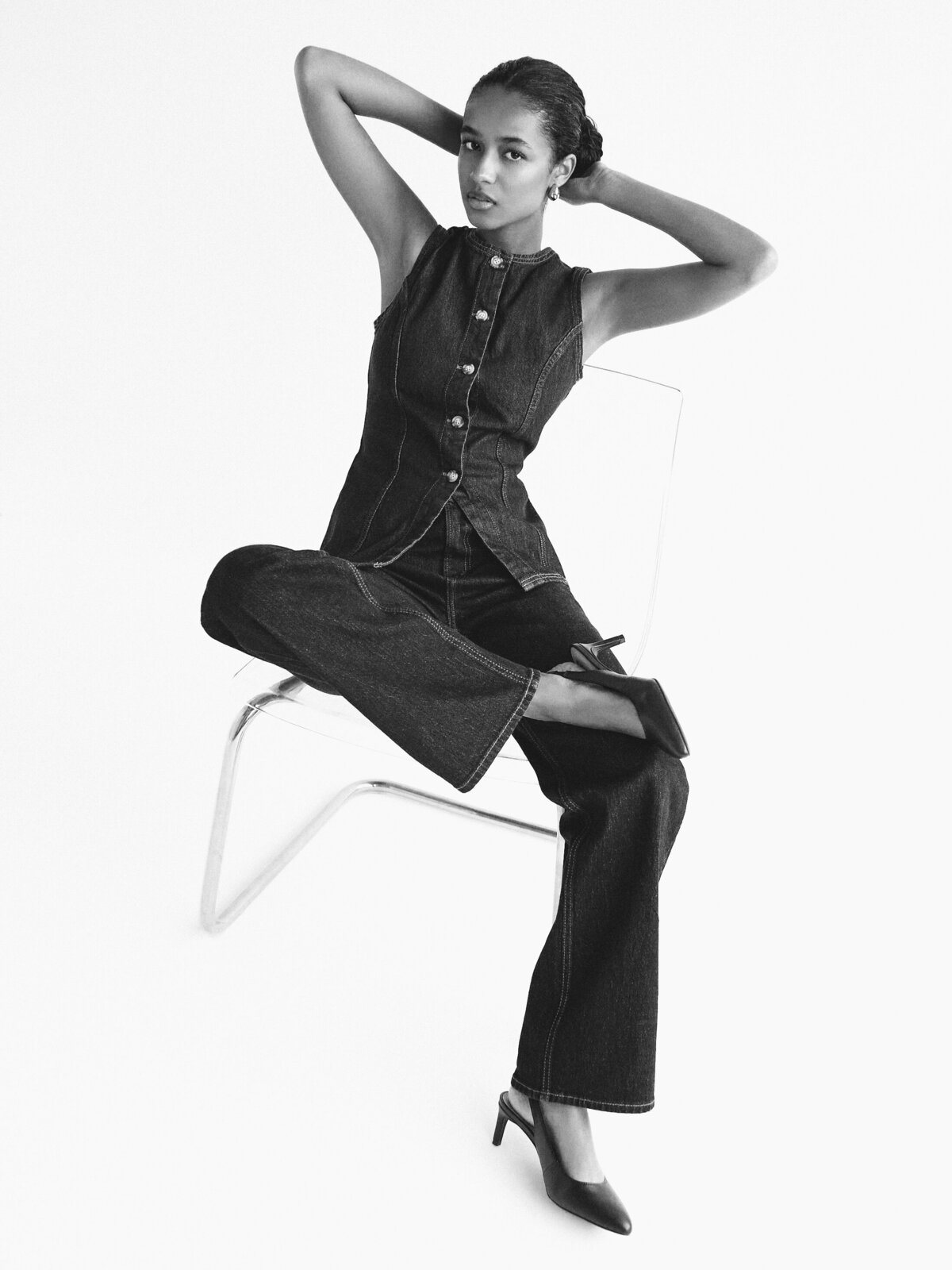 Aniya-CarolPersons-20bw