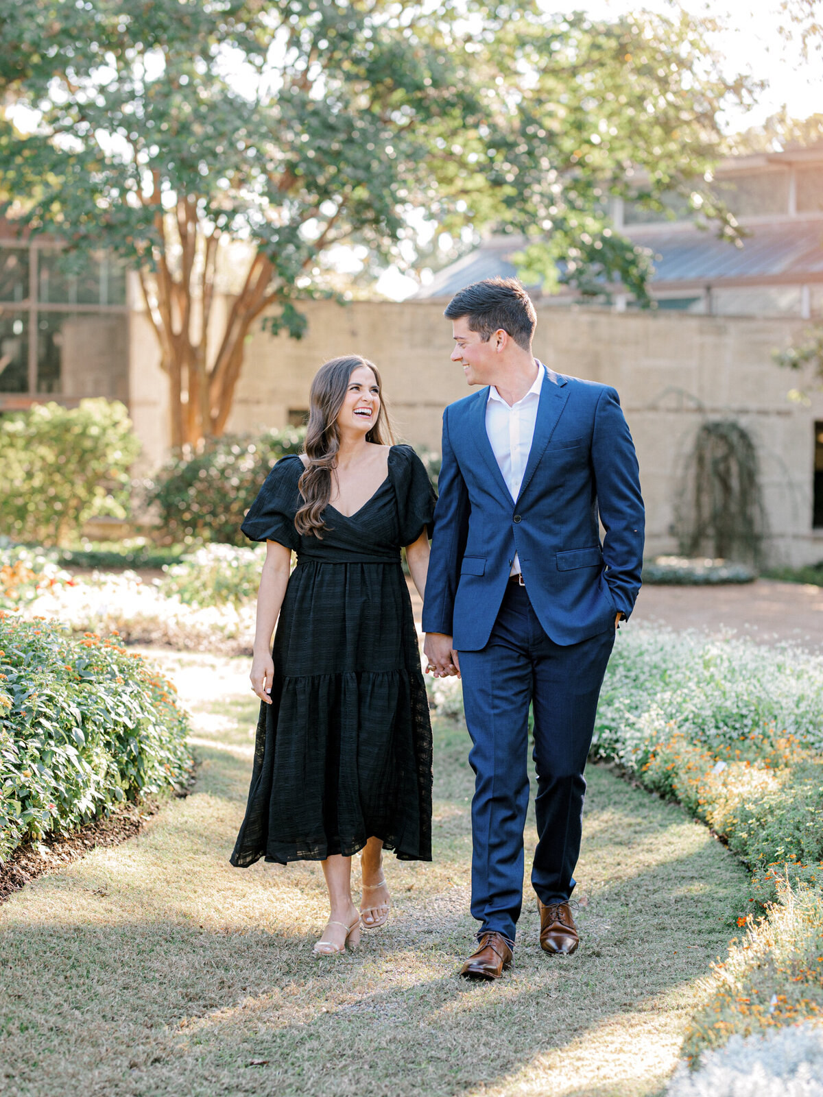 Annie & Logan's Engagement Session at The Dallas Arboretum | Sami Kathryn Photography | Dallas Wedding Photographer-4