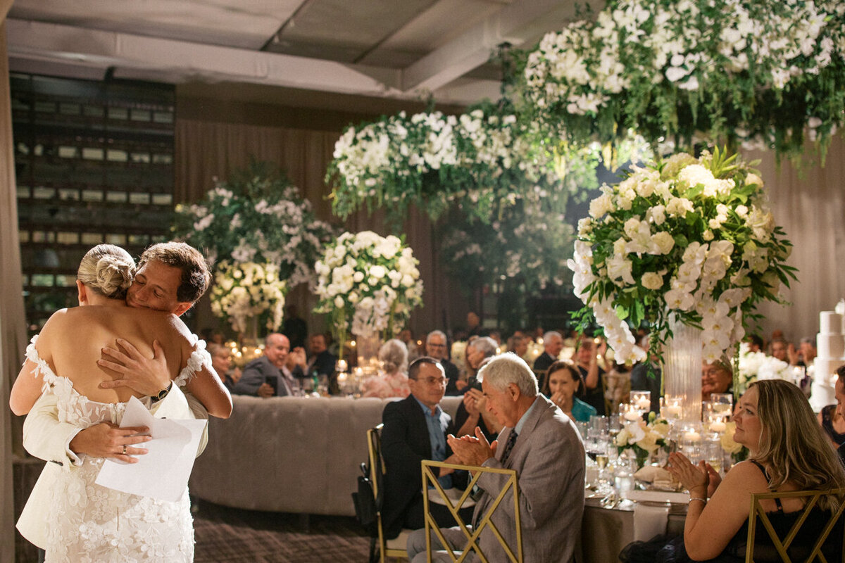 Four-Seasons-Toronto-Luxury-Wedding-Photographer-Raphaelle-Granger-48