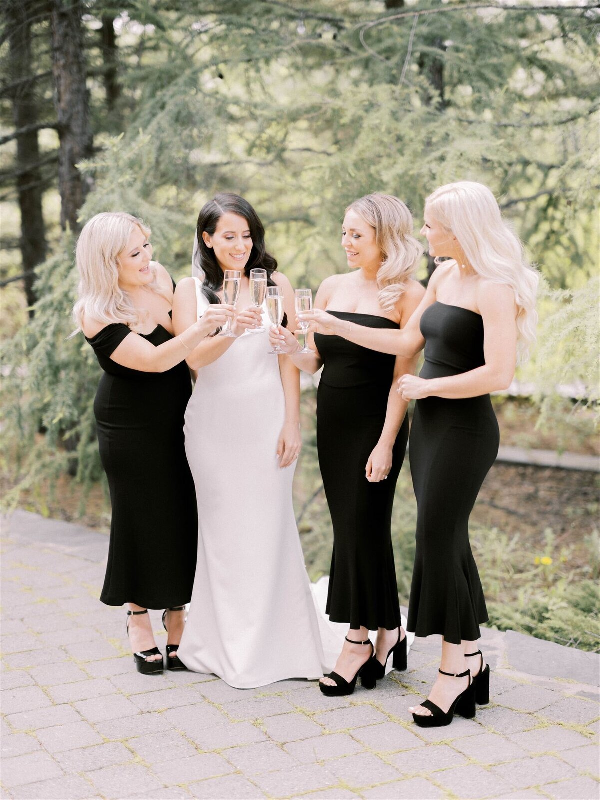 calgary_wedding_photographers_nicole_sarah_azuridge_TL-222_websize