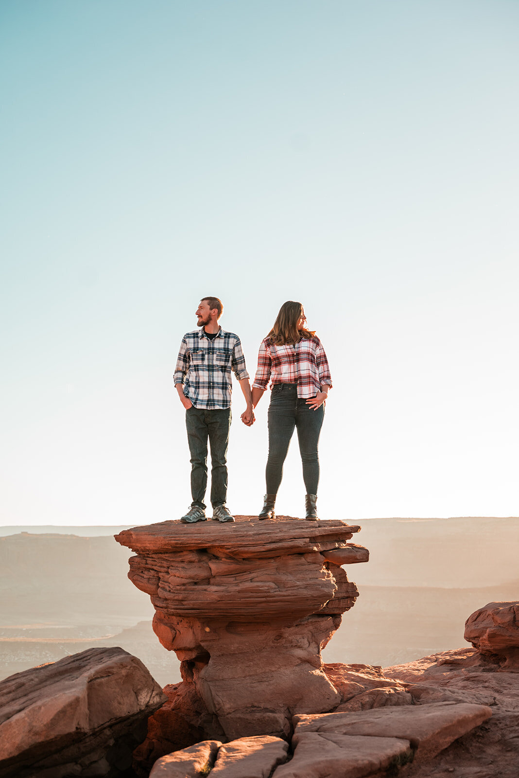 sunset-engagement-photos-moab-dead-horse_0167_websize