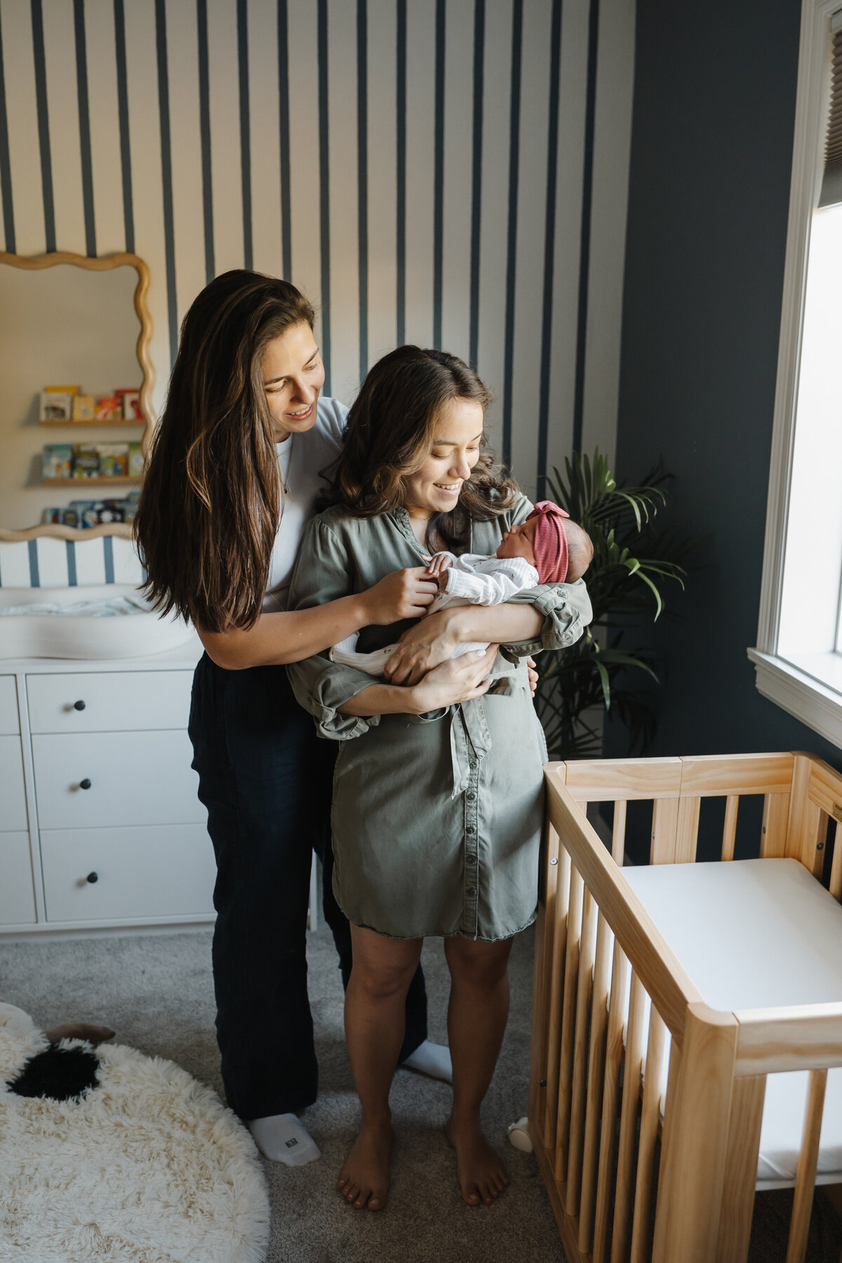 Portland-Oregon-Newborn-Photos-in-home-lgbtq-124