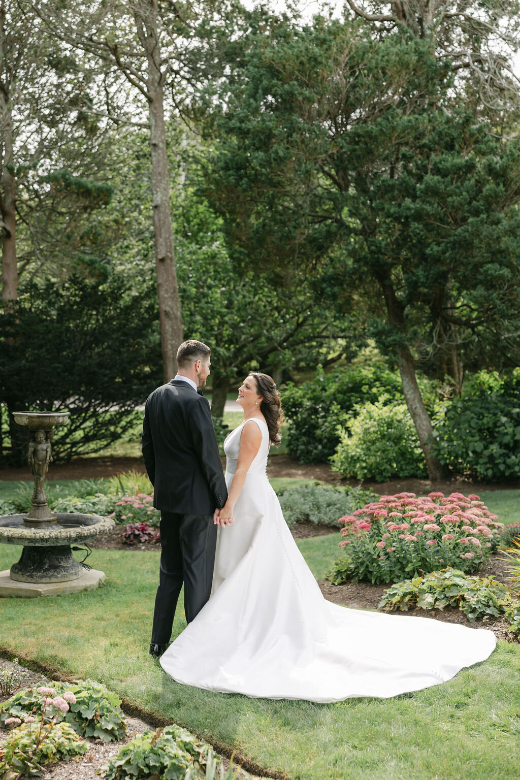 KristenBrendanWeddingCastleHill-256