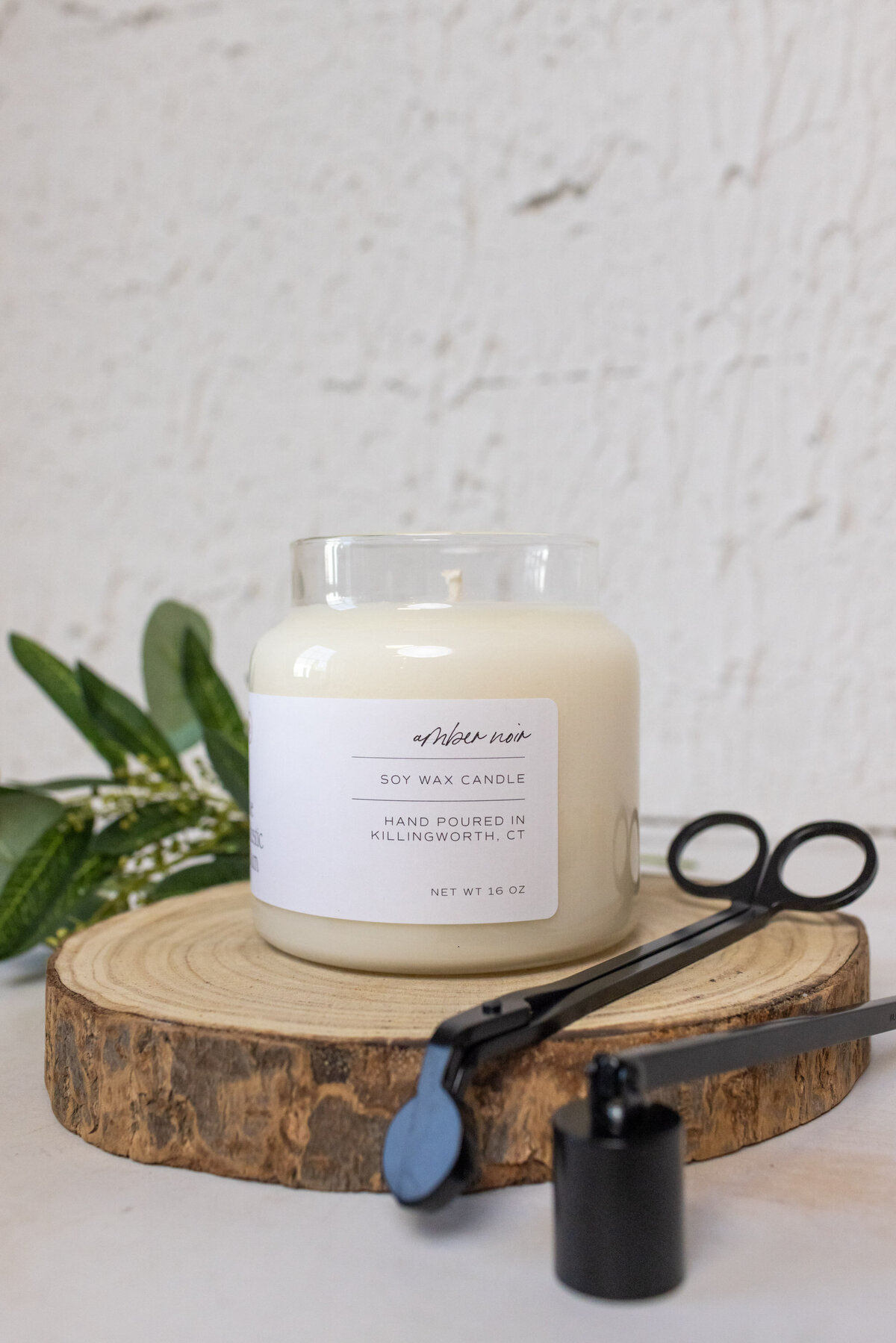 ct-brand-photography-spring-candle scent