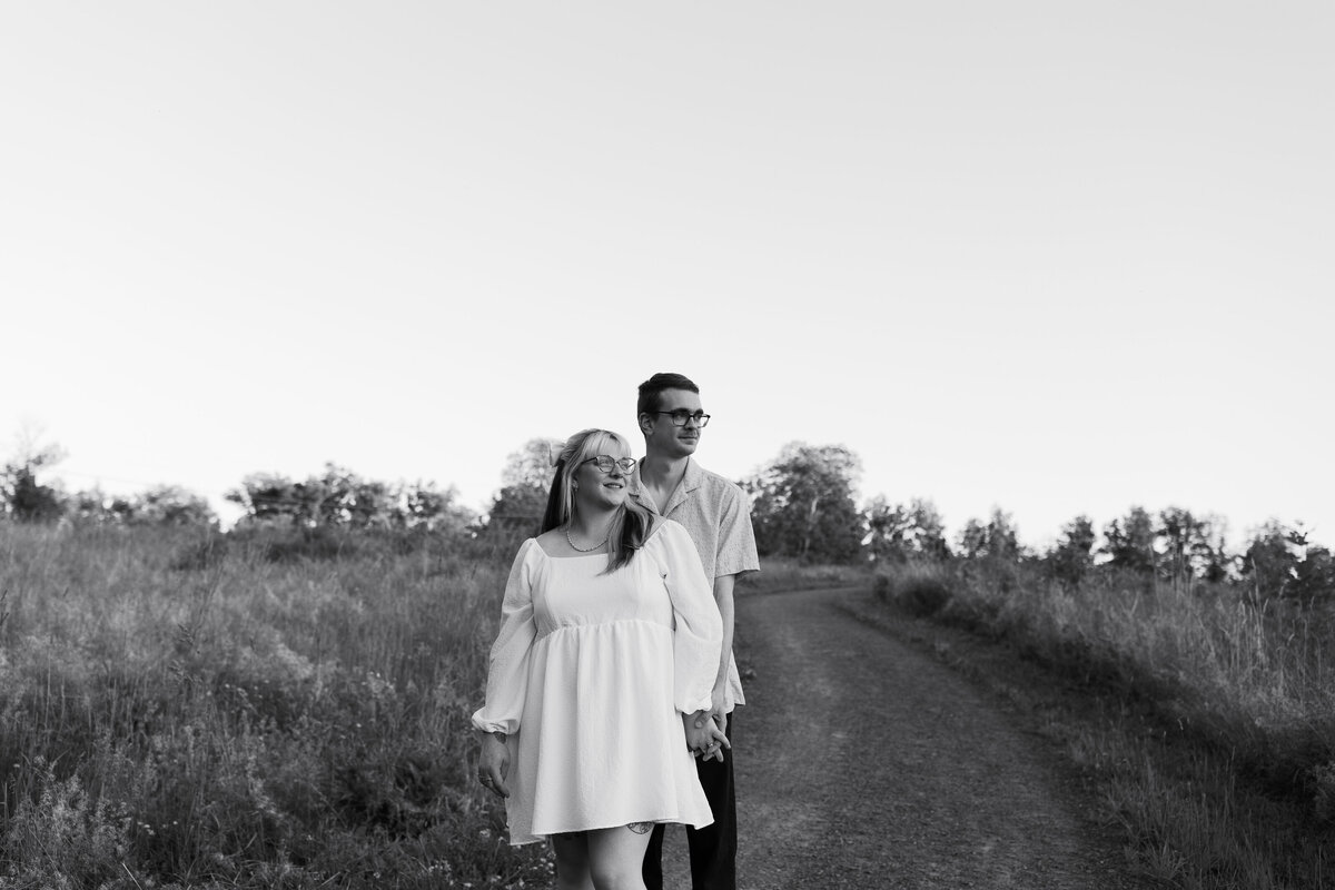 new-paltz-engagement-session-alex-healy-photo-15