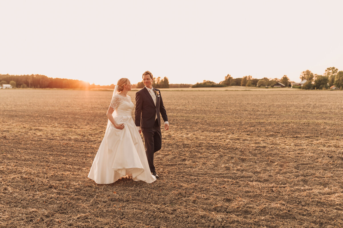 Bröllopsfotograf Stockholm golden hour