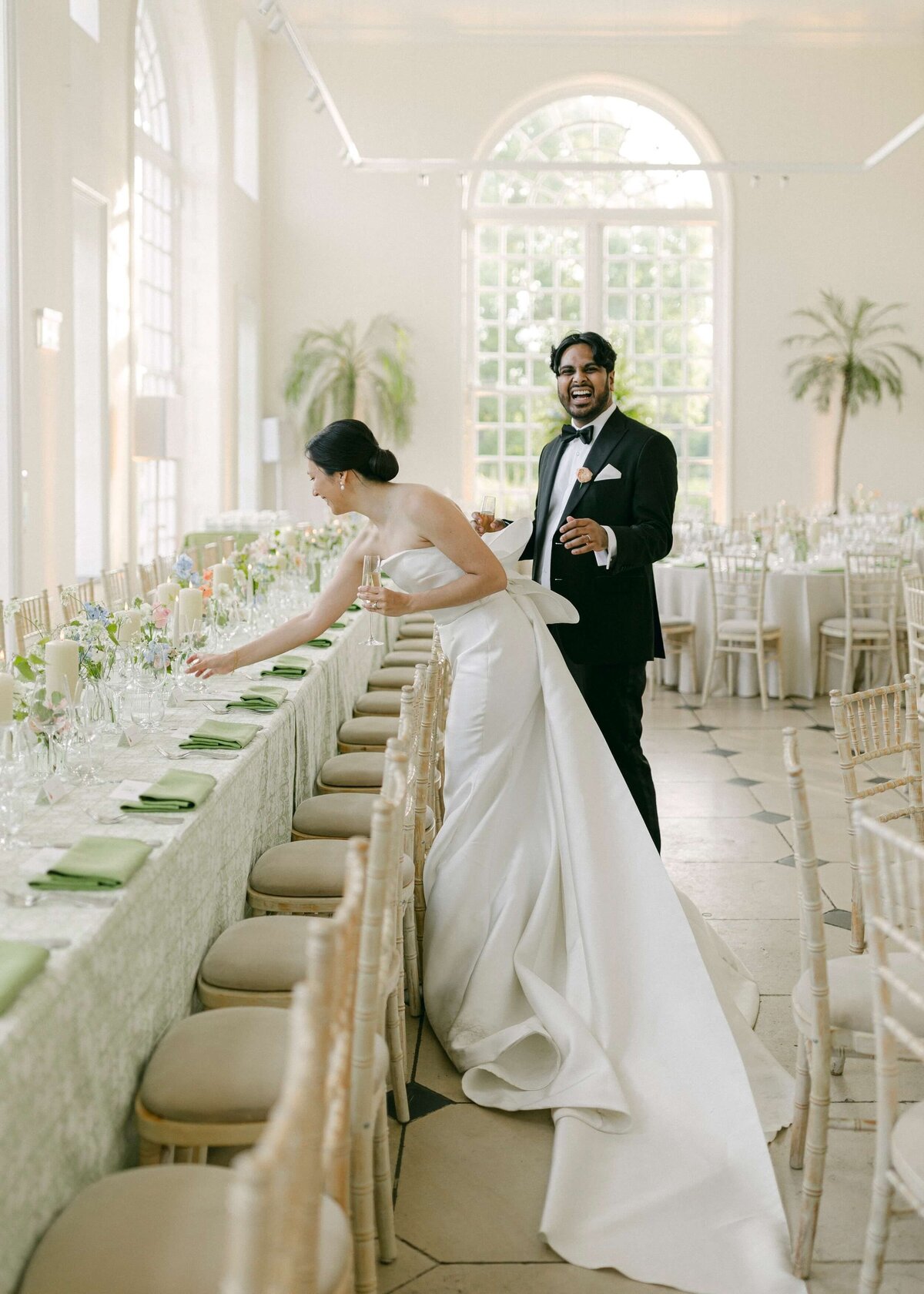 Anna-Vish-Wedding-Kew-Gardens-Chloe-Lowe-Photography-456