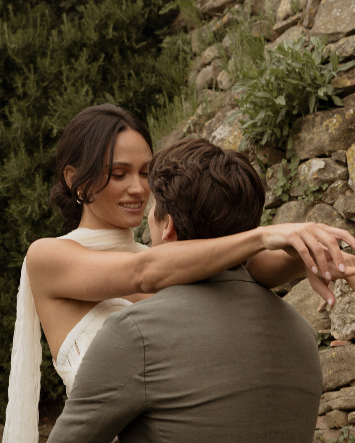 Monteverdi-Tuscany-welcome-dinner-wedding-photographer-202