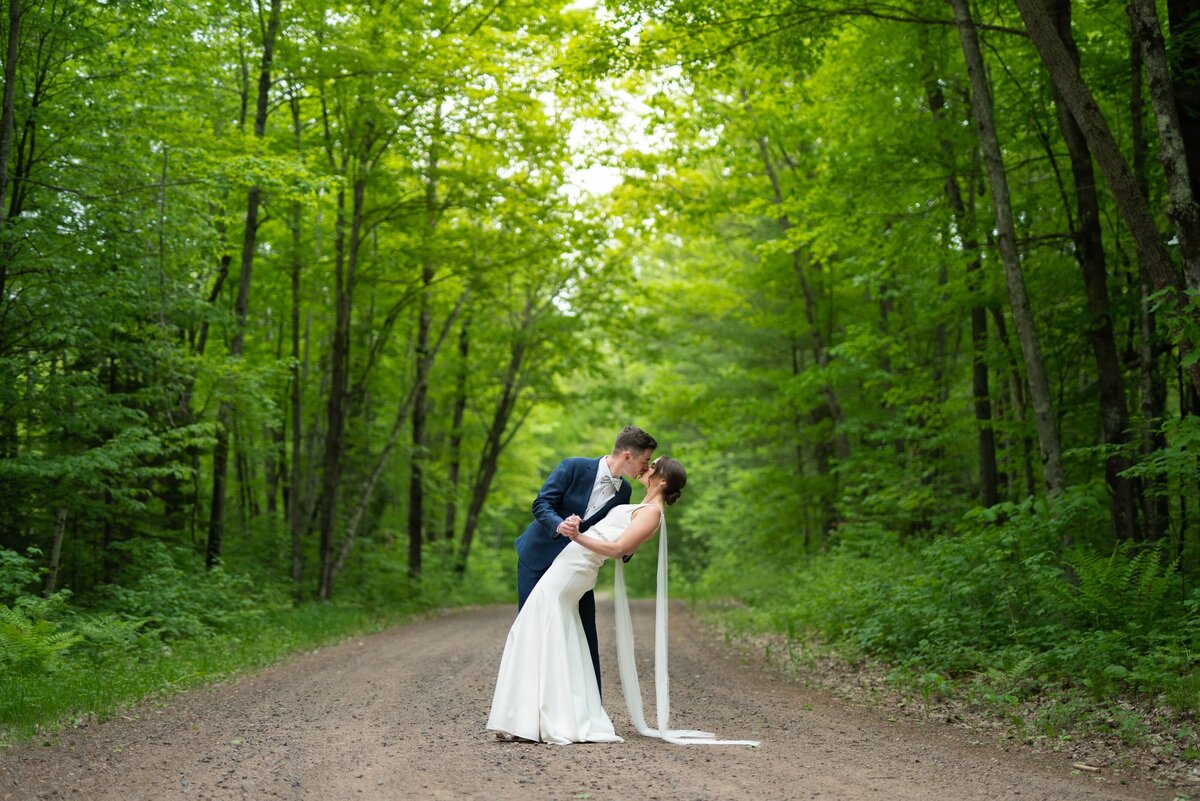Colorado-Wedding-Photographer-Romantic-Mountain-Wildflower-Weddings-15