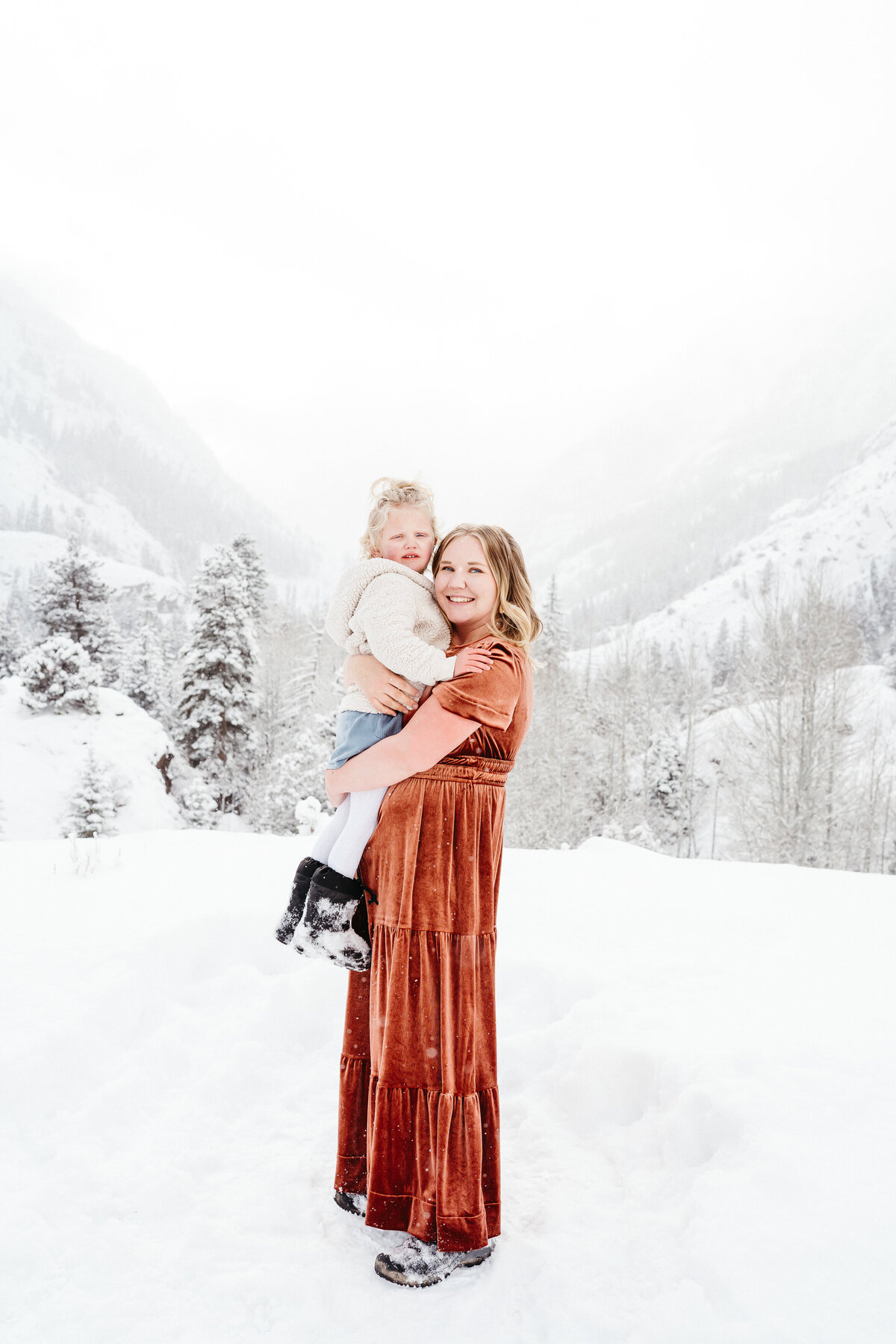 Sam-Murch-Photography-Ouray-Colorado-Winter-Family-Photography-80