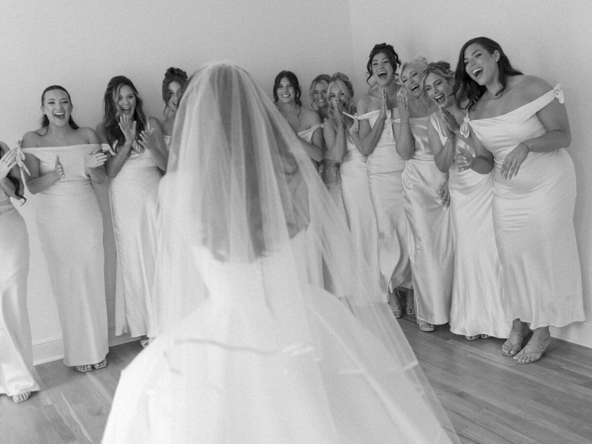 2025_05_17 Jenna + Gray Lake Club Wedding-web-00033