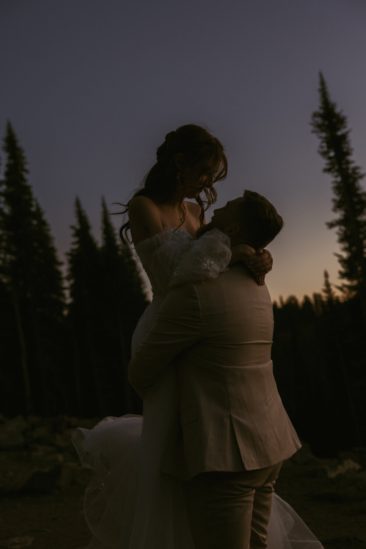 Elopement-PNW-Mt-Rainier-Washington-Elopement-Photographer-Tessa-Marie-Collective