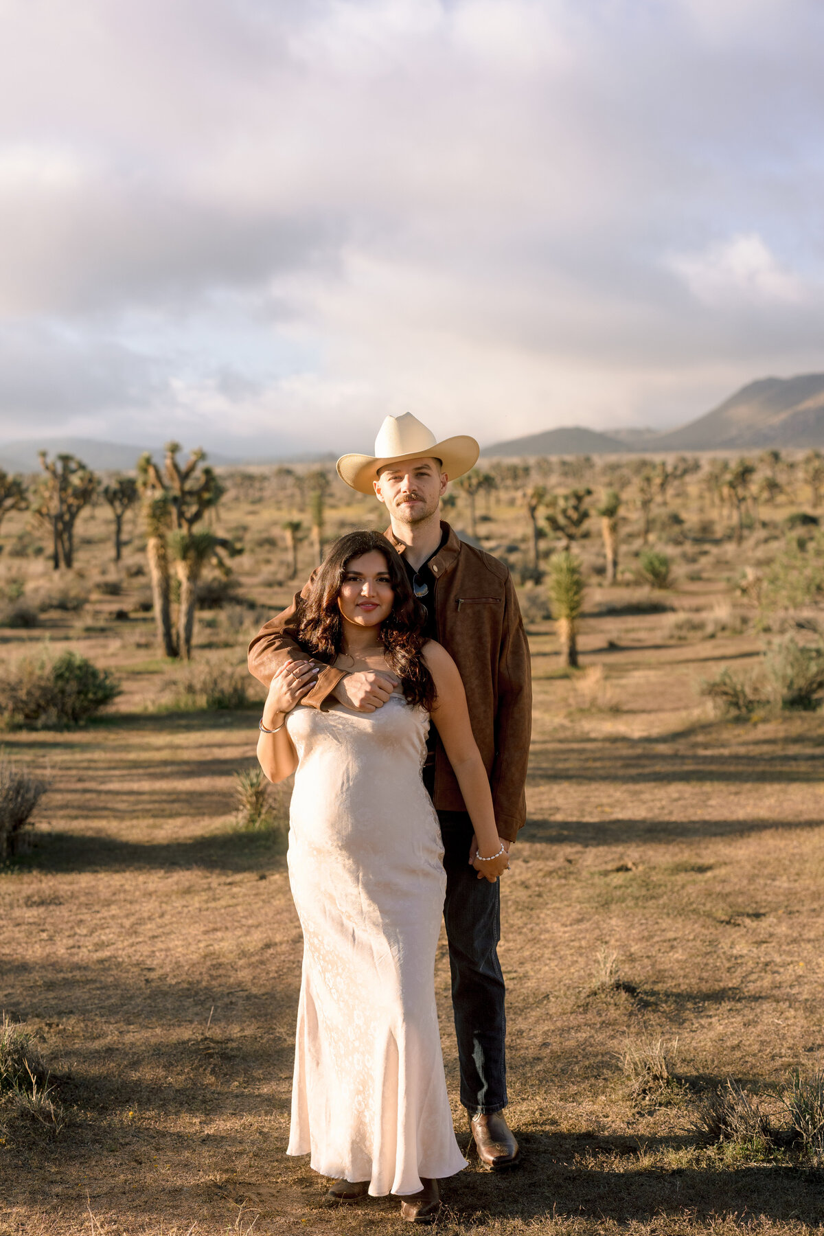 brefloresphotography-joshuatreeengagement-57