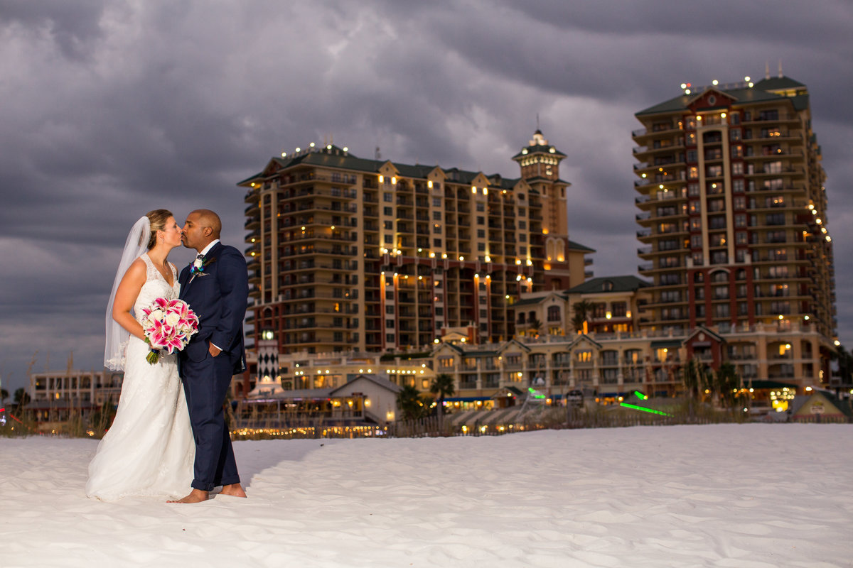 Emerald Grande wedding photographer, gwyne gray photography