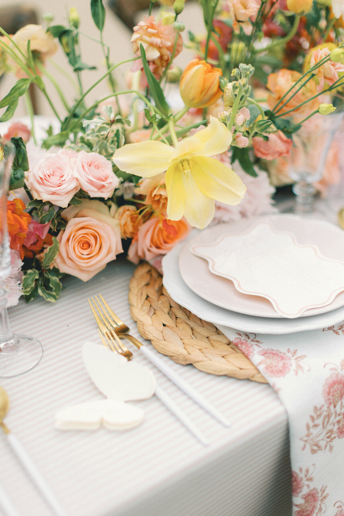 lake-como-inspired-chicago-history-museum-wedding-editorial-editorial-wedding-photography-5