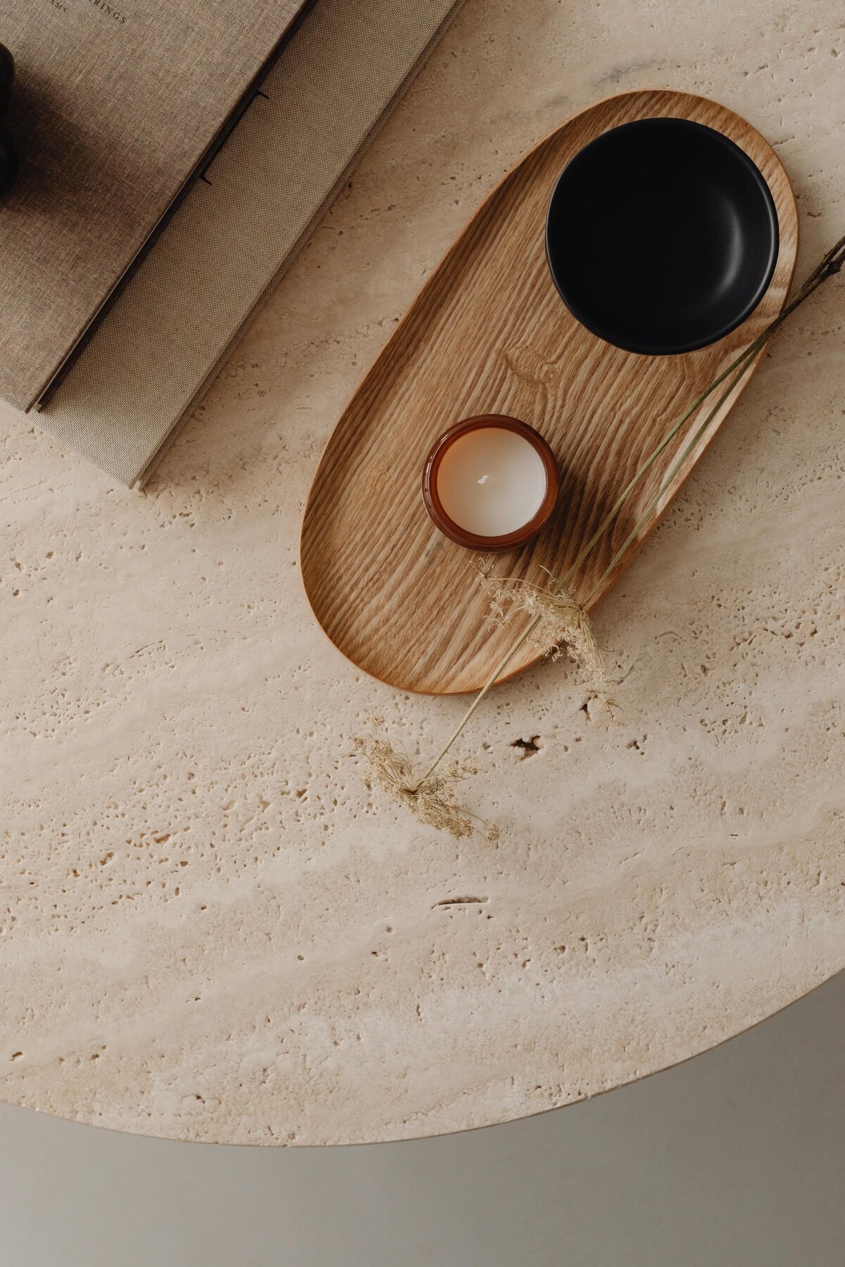 kaboompics_travertine-coffee-table-and-greige-linen-couch-28878