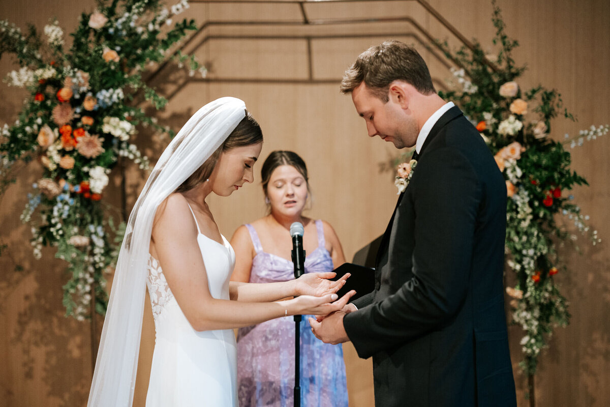 Sarabande_Chicago_Wedding_Colorful_Pink_Terra_Cotta_Rainy_Day-17