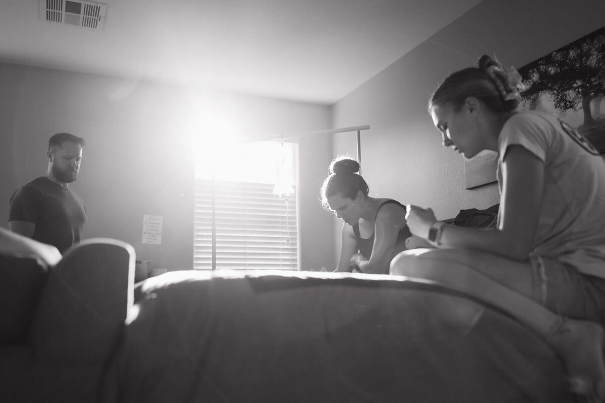 Birth-session-at-home-Rachel-Murray-photography
